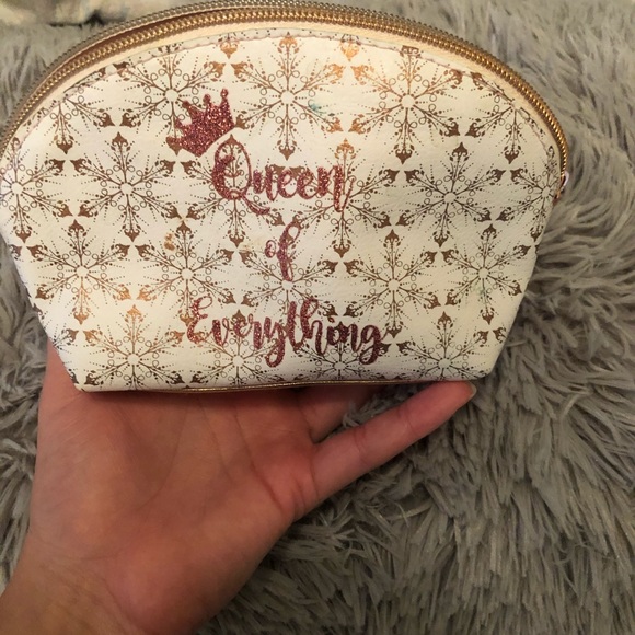 Make up bag - Picture 3 of 3